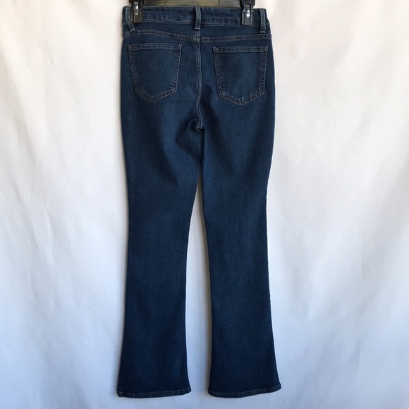 Midrise bootcut medium dark blue jeans, size 7 - Picture 5 of 11